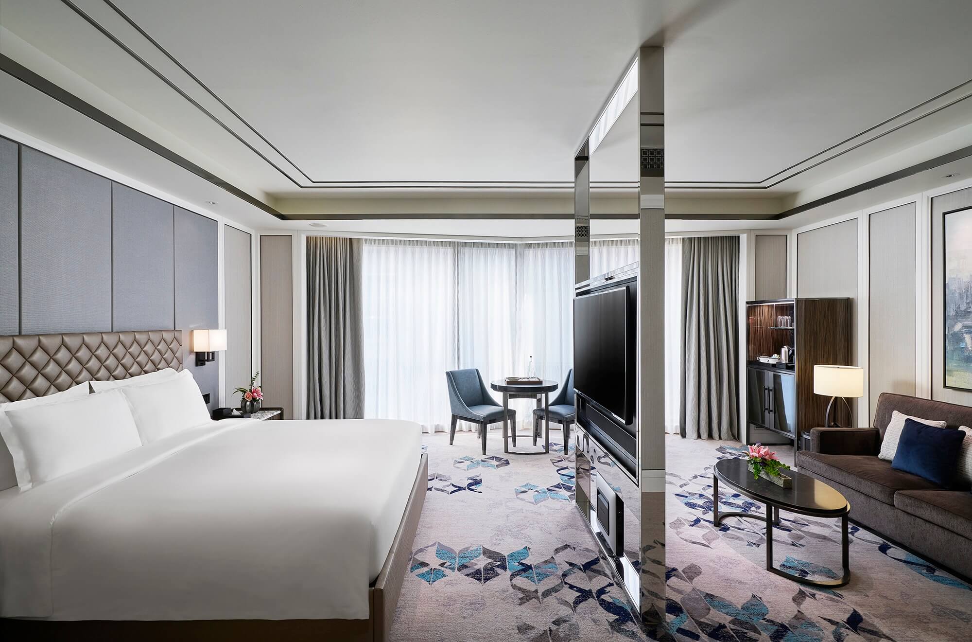 Deluxe Room at Hotel Okura Manila at Newport World Resorts