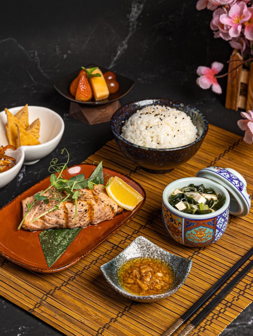 Salmon Teriyaki Set at Ginzadon and Dimsum All-You-Can at Happy 8, Newport World Resorts