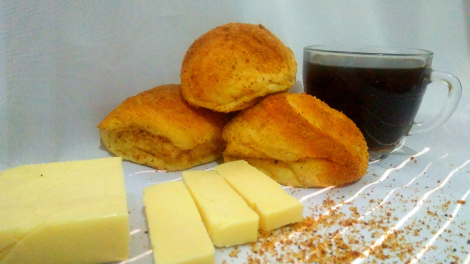 Kape at Pandesal