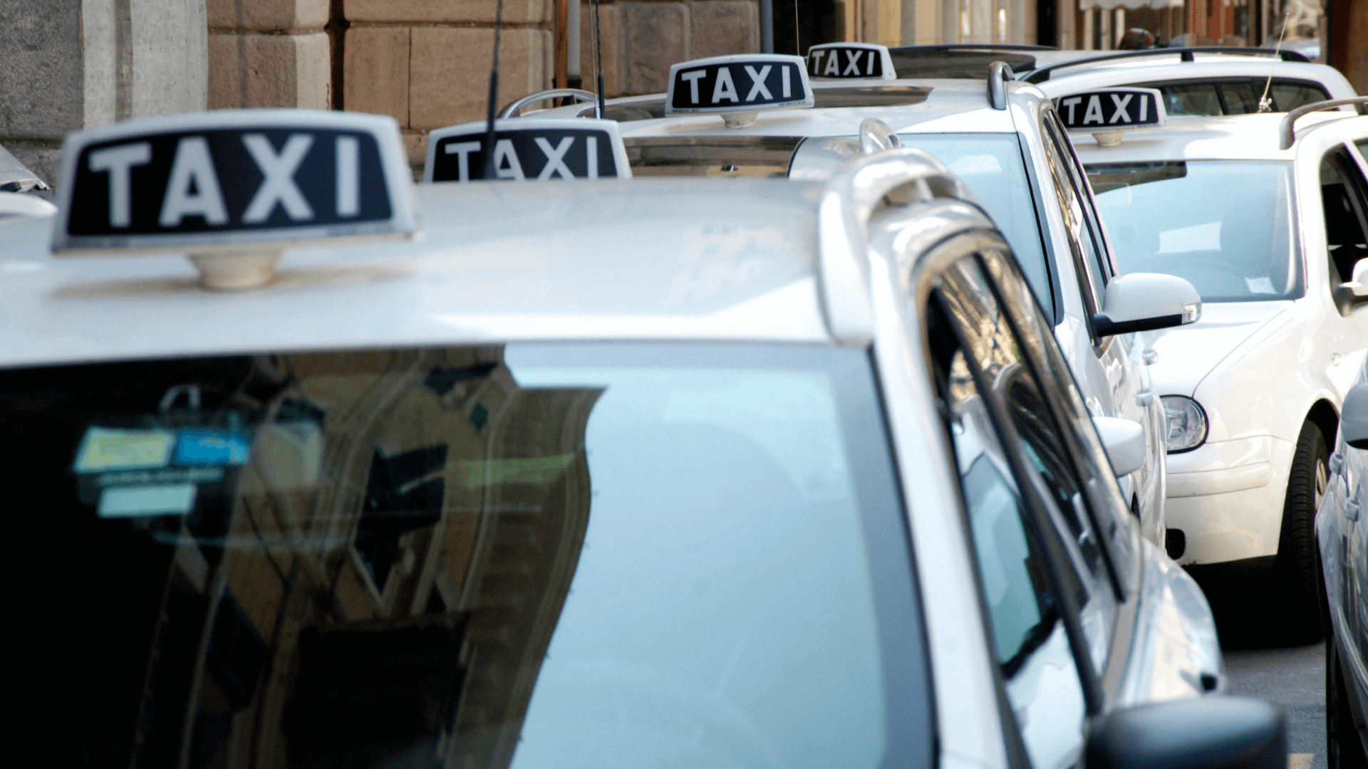 Taxi
