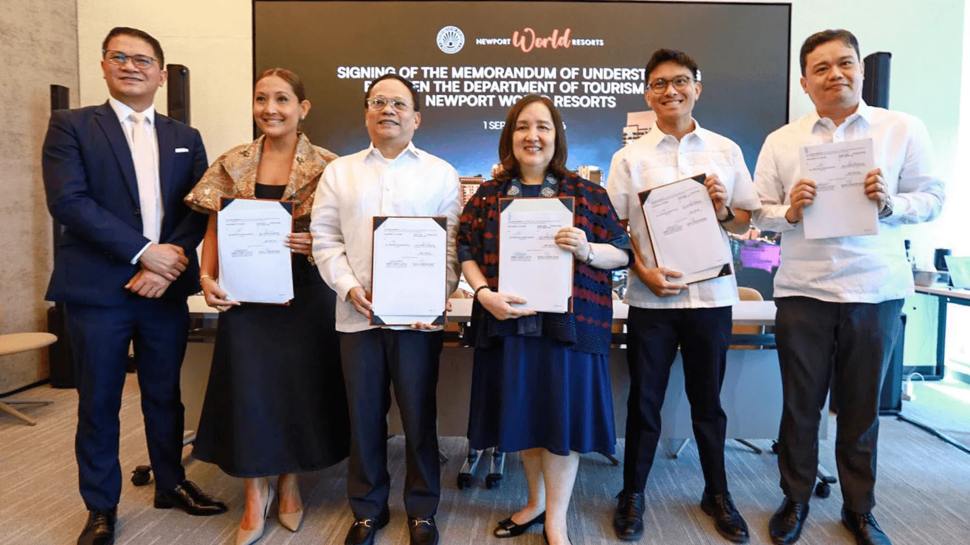 DOT and Newport World Resorts sign MOU to boost Philippine Entertainment Tourism